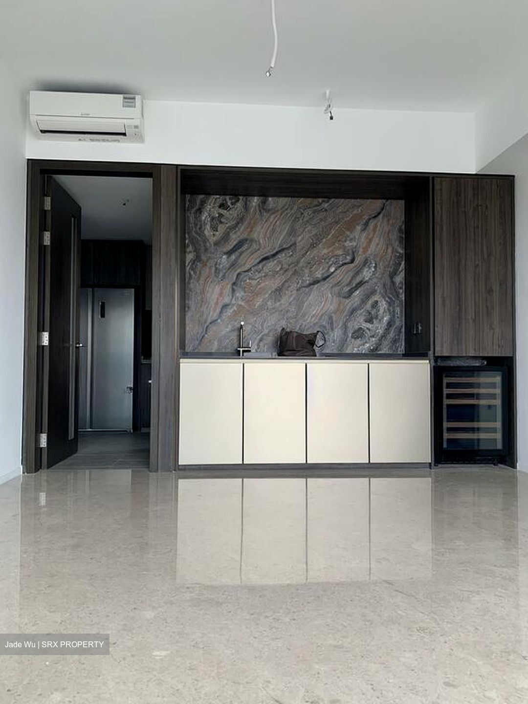 Amo Residence (D20), Apartment #526048521